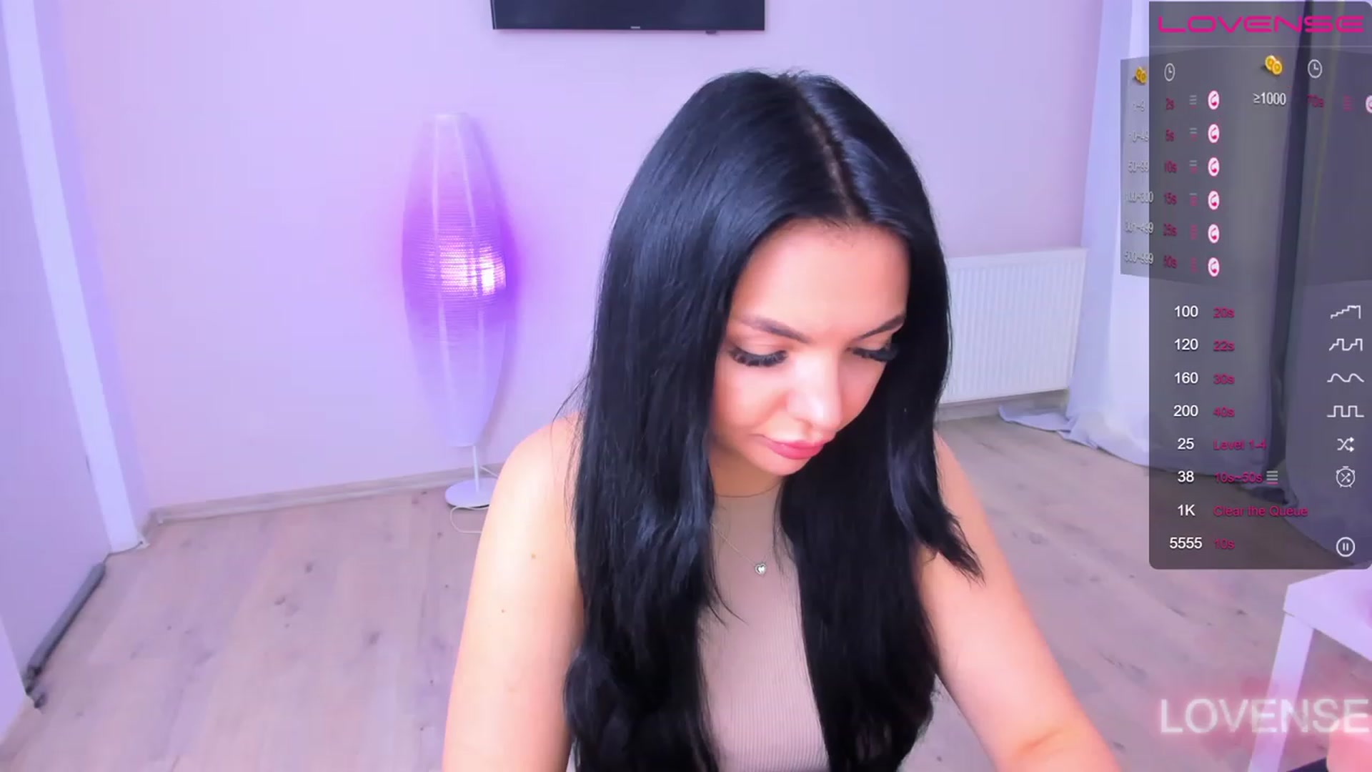 Gallery image thumbnail from itsAmy's myfreecams stream on, 06/01/2023, 07:47 image 2 of 20
