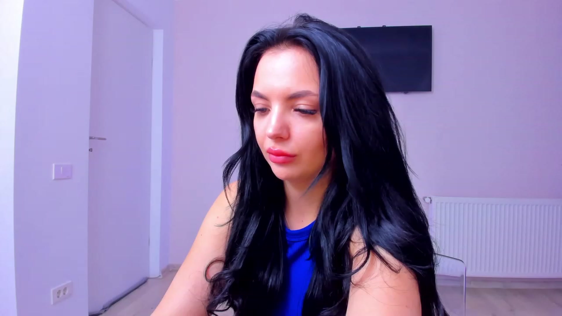Gallery image thumbnail from itsAmy's myfreecams stream on, 06/07/2023, 19:05 image 5 of 20