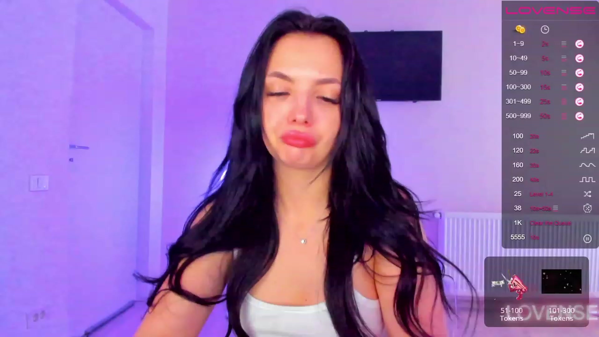 Gallery image thumbnail from itsAmy's myfreecams stream on, 06/08/2023, 09:22 image 9 of 20