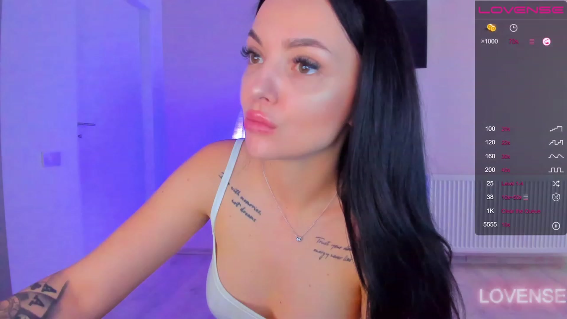 Gallery image thumbnail from itsAmy's myfreecams stream on, 06/13/2023, 11:39 image 14 of 20