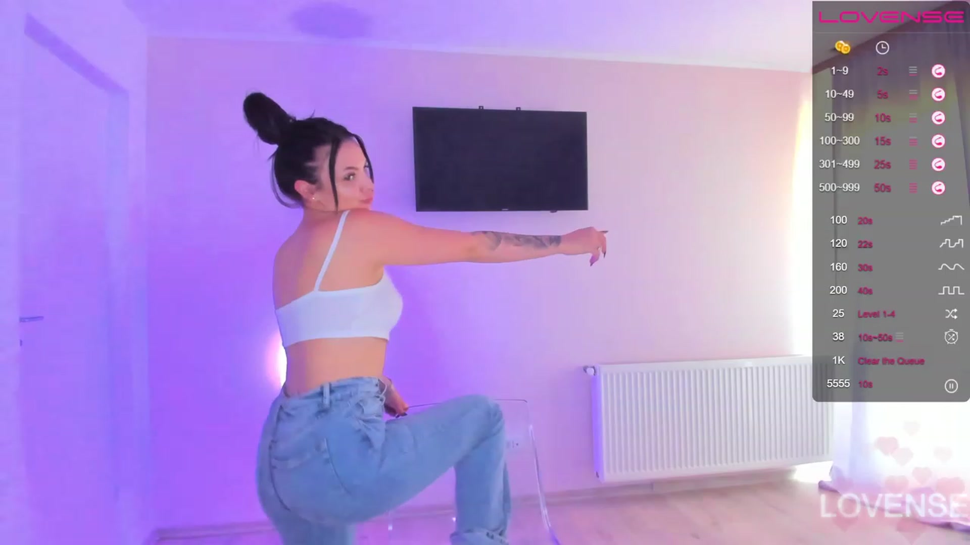 Gallery image thumbnail from itsAmy's myfreecams stream on, 06/13/2023, 14:58 image 19 of 20