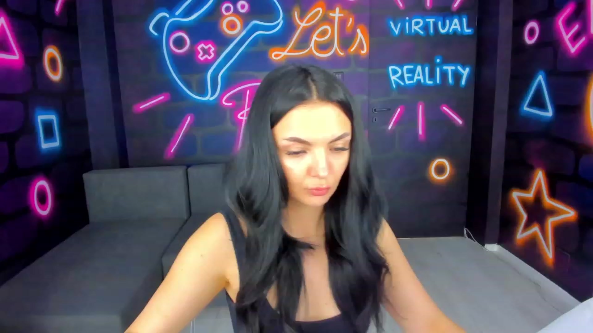 Gallery image thumbnail from itsAmy's myfreecams stream on, 06/21/2023, 12:38 image 4 of 20