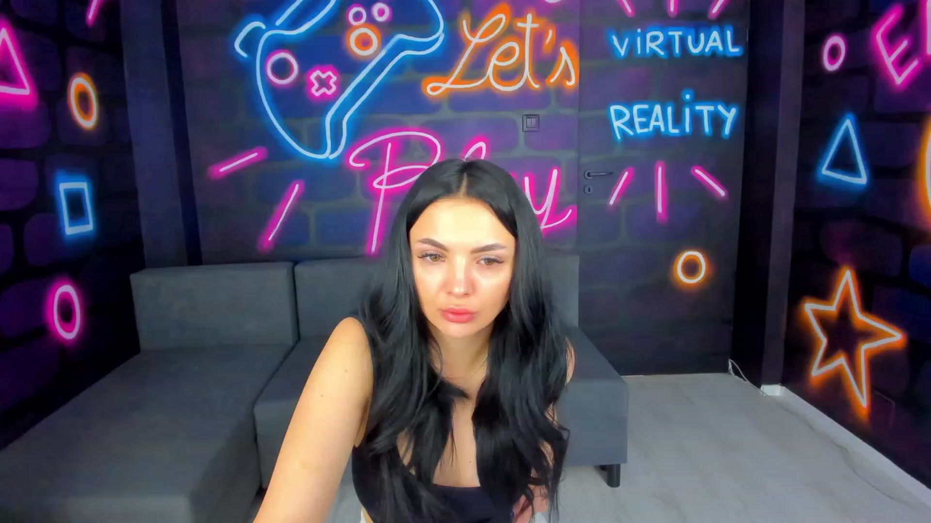Gallery image thumbnail from itsAmy's myfreecams stream on, 06/21/2023, 12:38 image 10 of 20