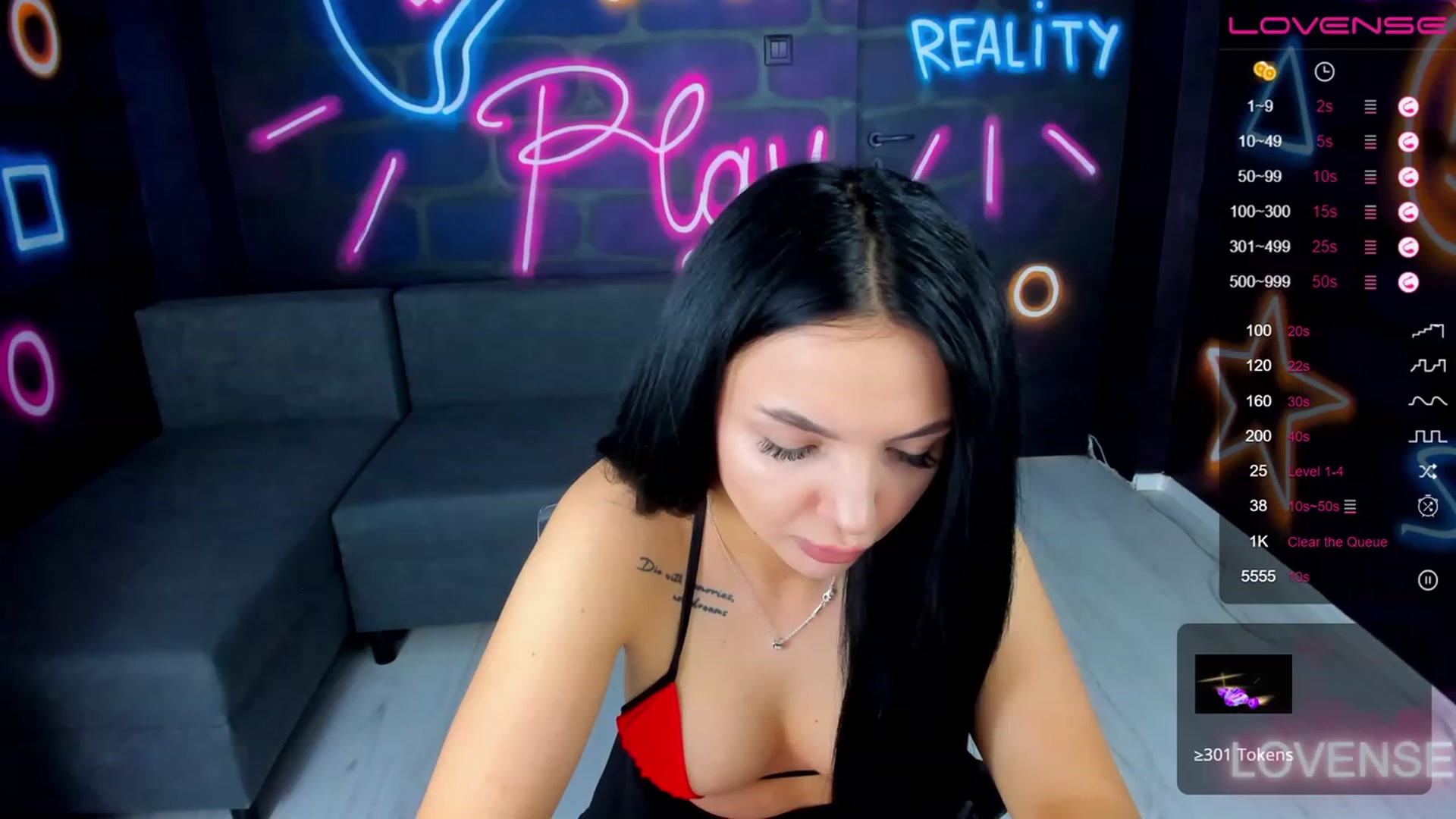 Gallery image thumbnail from itsAmy's myfreecams stream on, 06/26/2023, 09:15 image 10 of 20