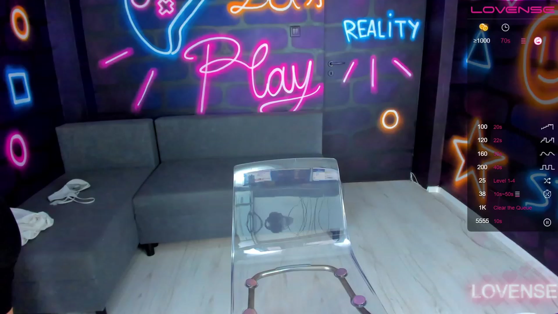 Gallery image thumbnail from itsAmy's myfreecams stream on, 06/28/2023, 11:56 image 3 of 20