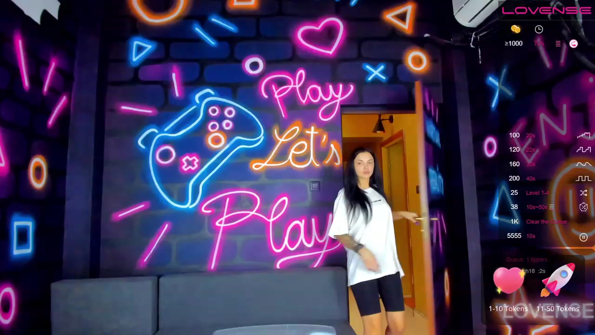Gallery image thumbnail from itsAmy's myfreecams stream on, 06/28/2023, 11:56 image 14 of 20