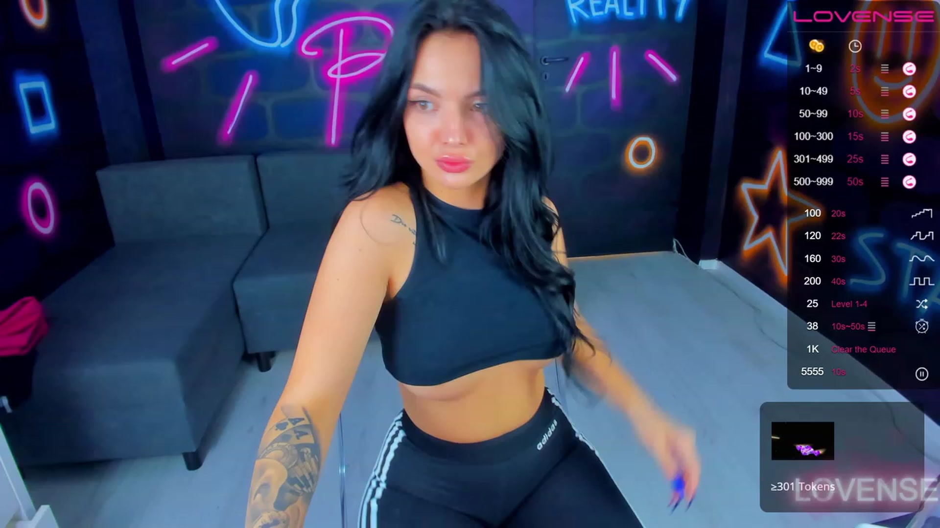 Gallery image thumbnail from itsAmy's myfreecams stream on, 06/30/2023, 11:15 image 2 of 20