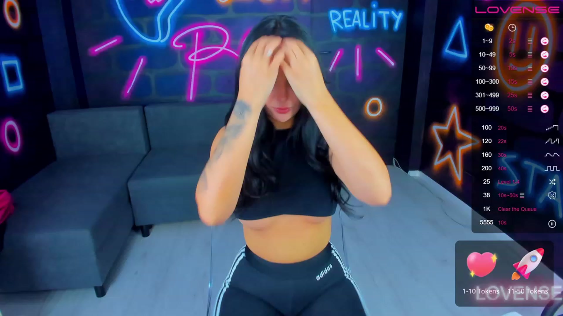Gallery image thumbnail from itsAmy's myfreecams stream on, 06/30/2023, 13:33 image 14 of 20