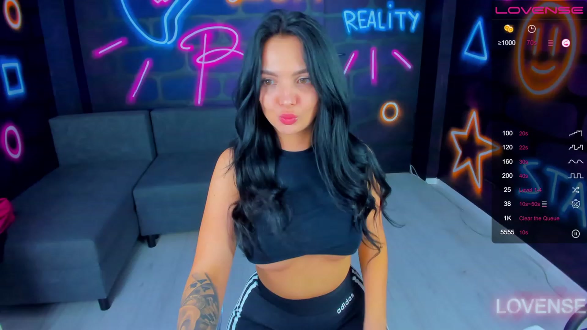 Gallery image thumbnail from itsAmy's myfreecams stream on, 06/30/2023, 13:33 image 13 of 20