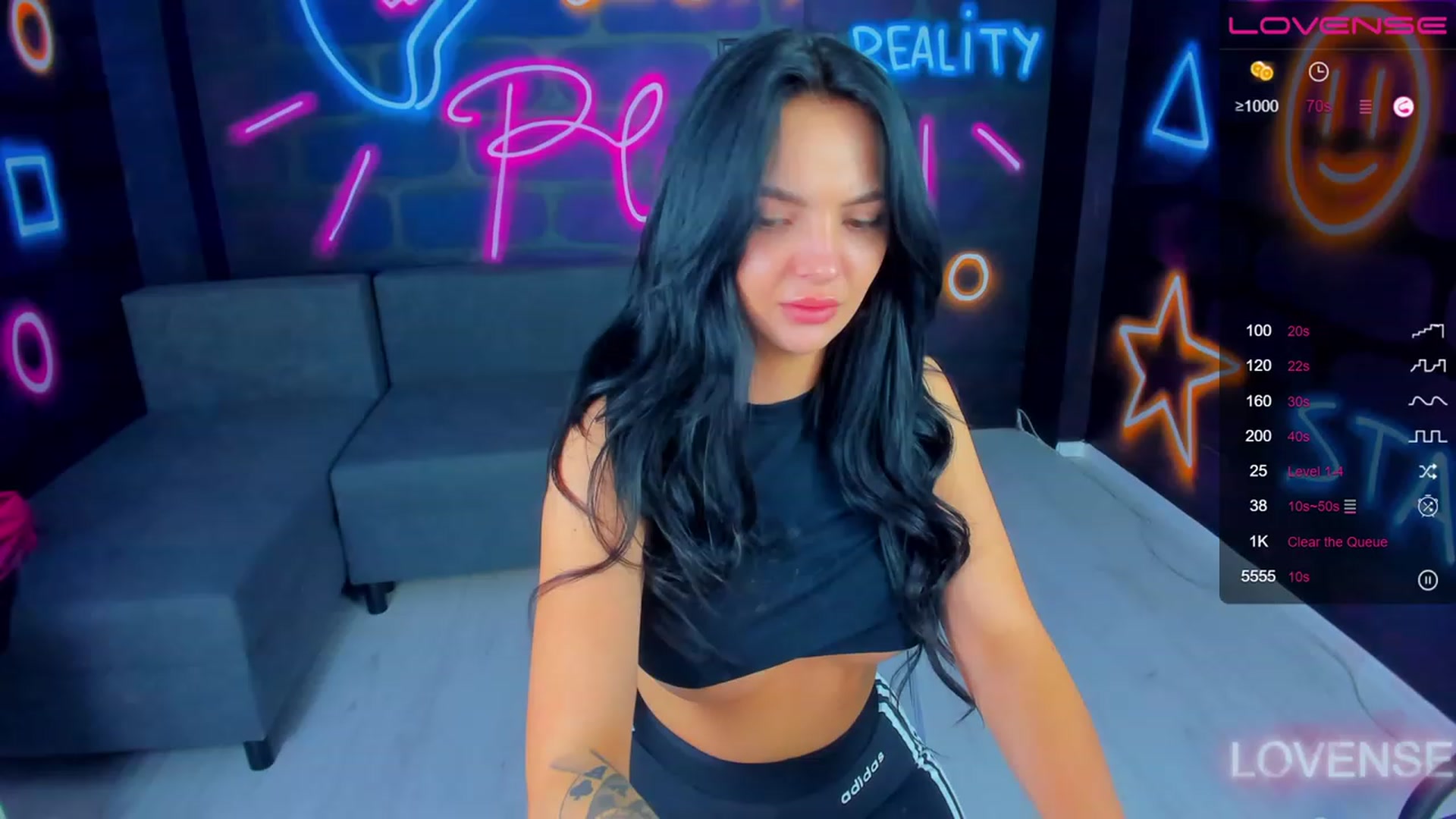 Gallery image thumbnail from itsAmy's myfreecams stream on, 06/30/2023, 13:33 image 11 of 20