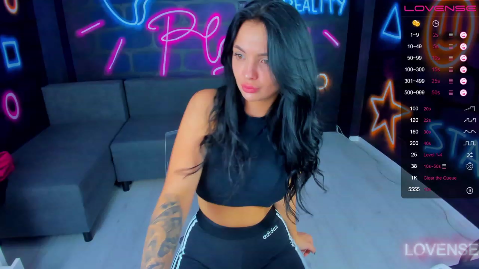 Gallery image thumbnail from itsAmy's myfreecams stream on, 06/30/2023, 13:33 image 1 of 20
