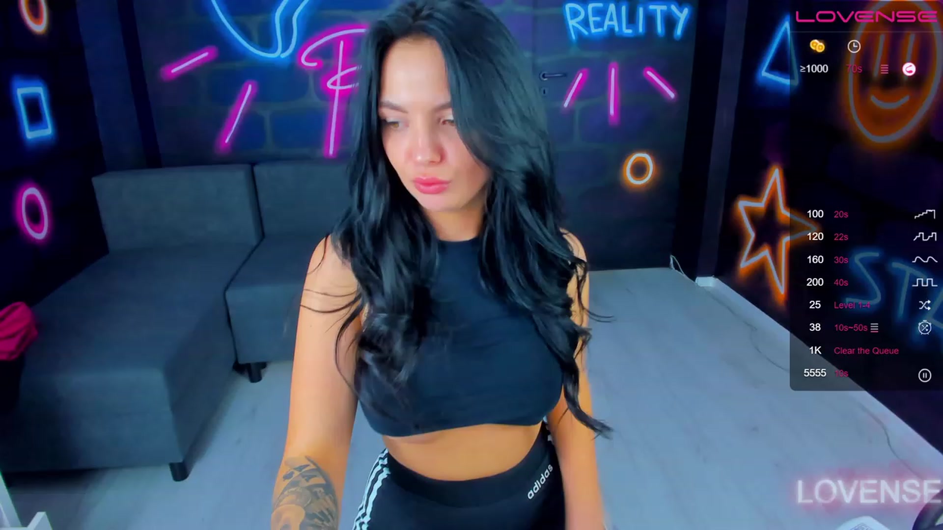 Gallery image thumbnail from itsAmy's myfreecams stream on, 06/30/2023, 13:33 image 18 of 20
