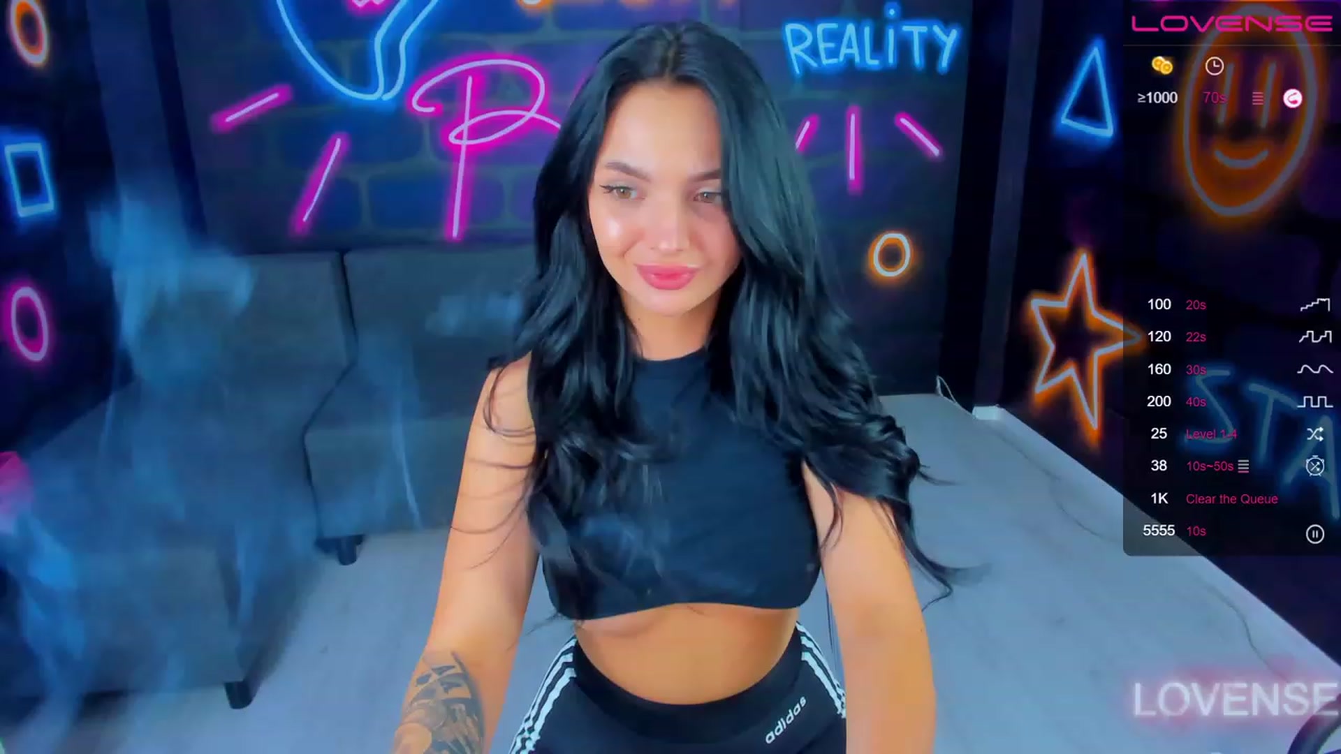 Gallery image thumbnail from itsAmy's myfreecams stream on, 06/30/2023, 13:33 image 10 of 20