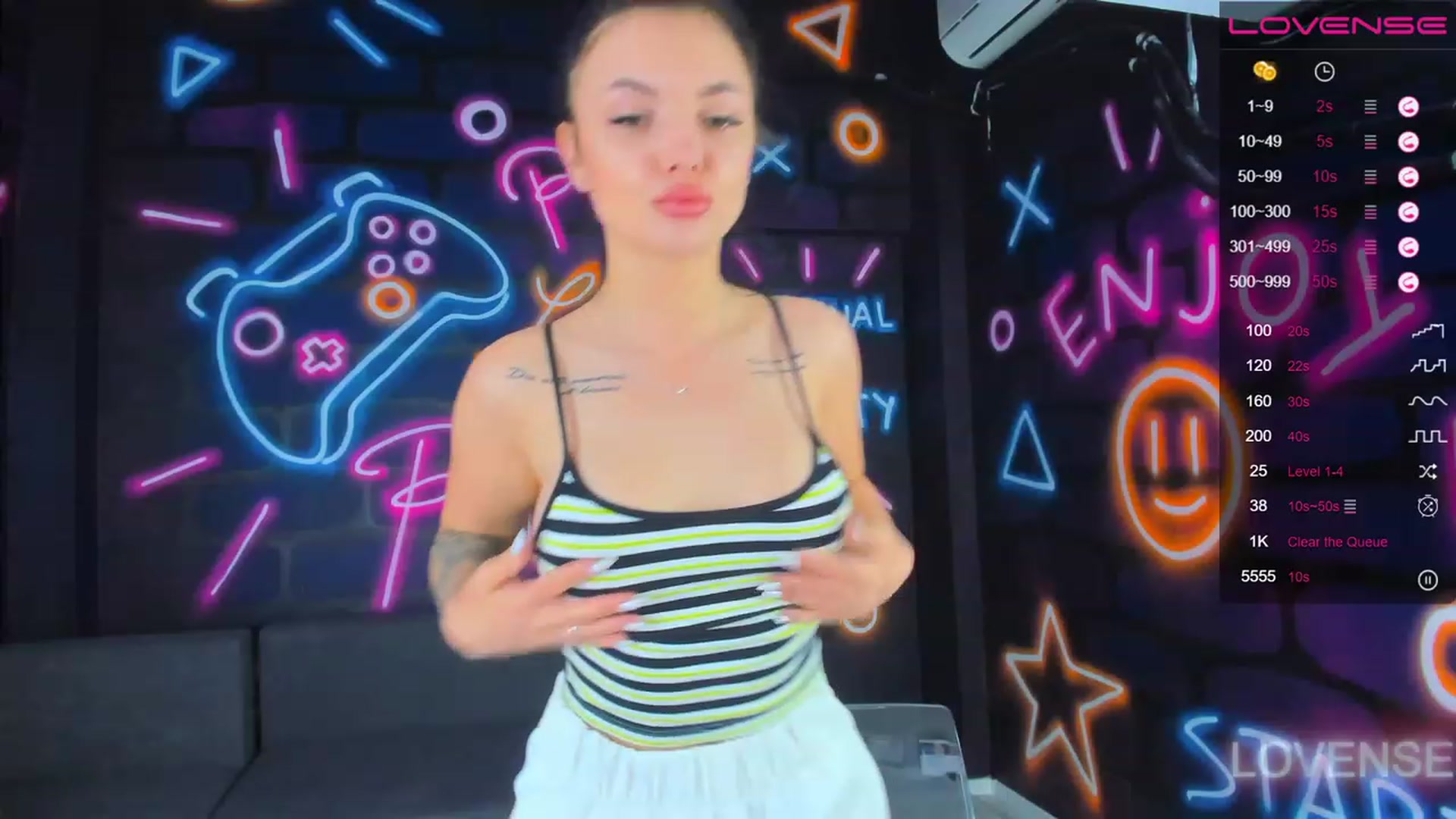 Gallery image thumbnail from itsAmy's myfreecams stream on, 07/06/2023, 14:33 image 16 of 20