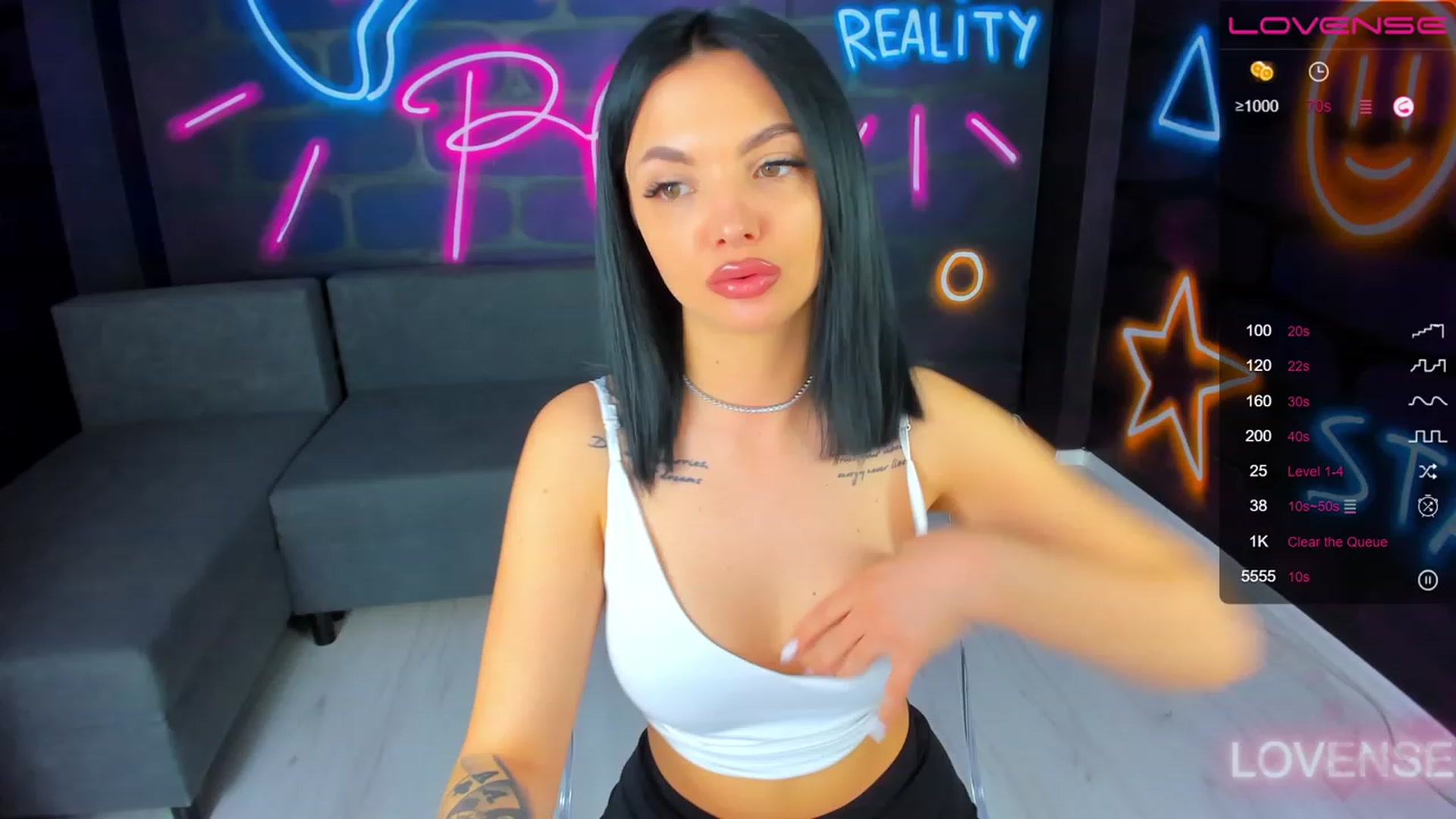 Gallery image thumbnail from itsAmy's myfreecams stream on, 07/07/2023, 08:27 image 7 of 20