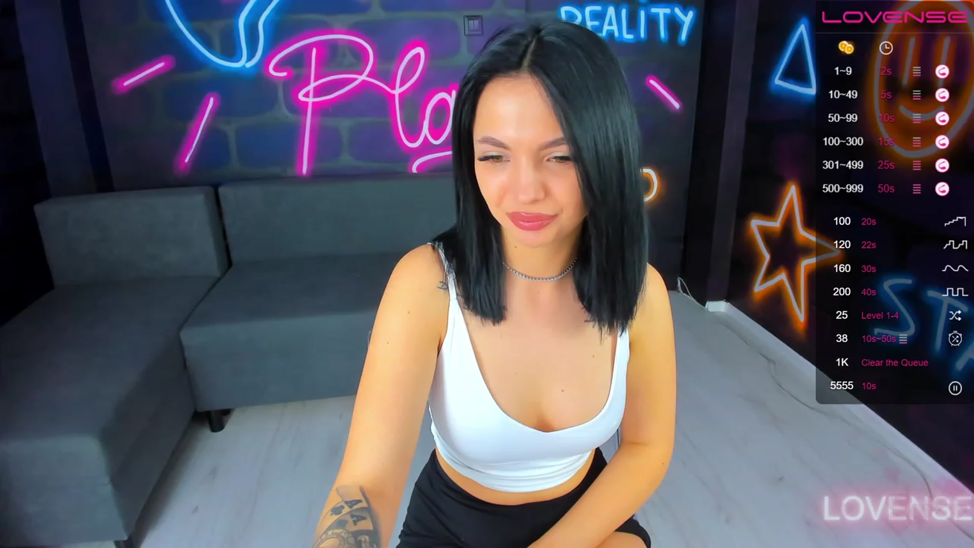 Gallery image thumbnail from itsAmy's myfreecams stream on, 07/07/2023, 08:27 image 19 of 20