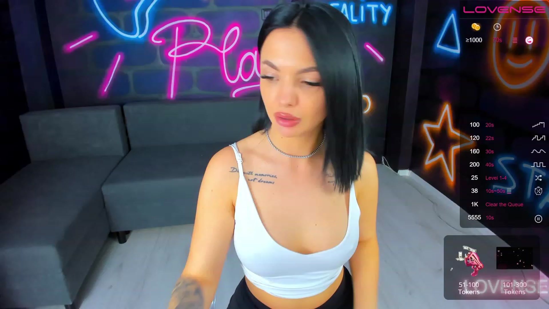 Gallery image thumbnail from itsAmy's myfreecams stream on, 07/07/2023, 08:27 image 13 of 20