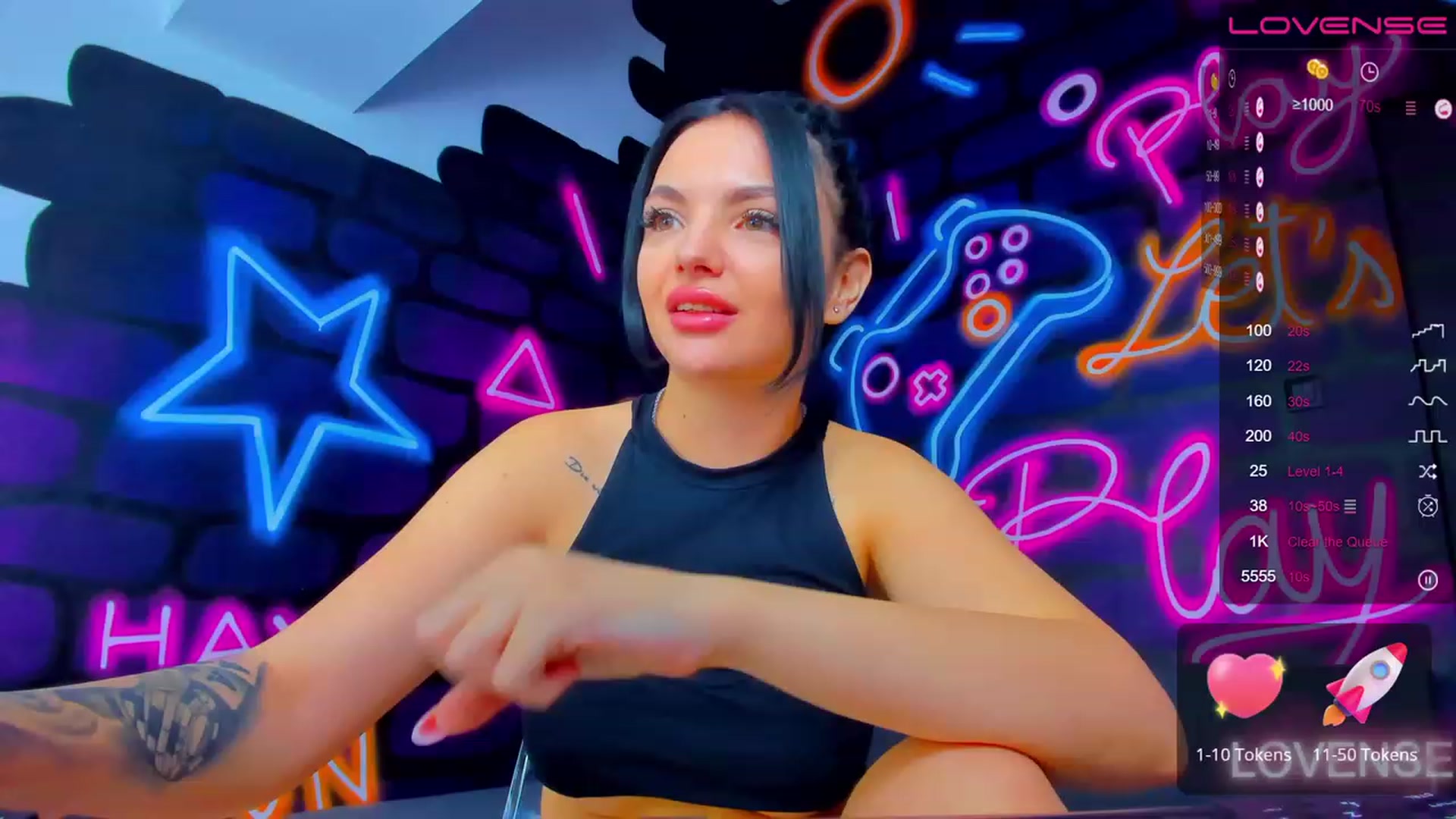 Gallery image thumbnail from itsAmy's myfreecams stream on, 07/11/2023, 10:35 image 2 of 20
