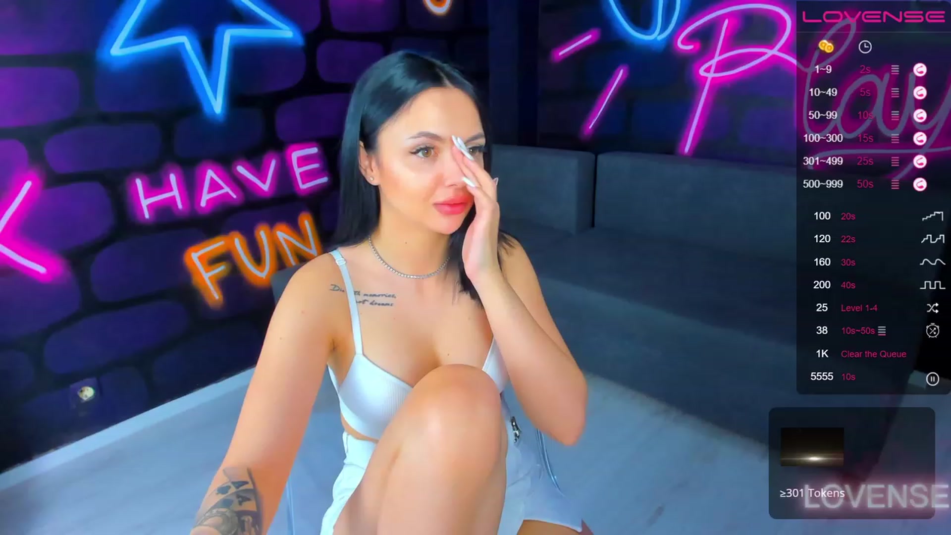 Gallery image thumbnail from itsAmy's myfreecams stream on, 07/12/2023, 10:58 image 9 of 20