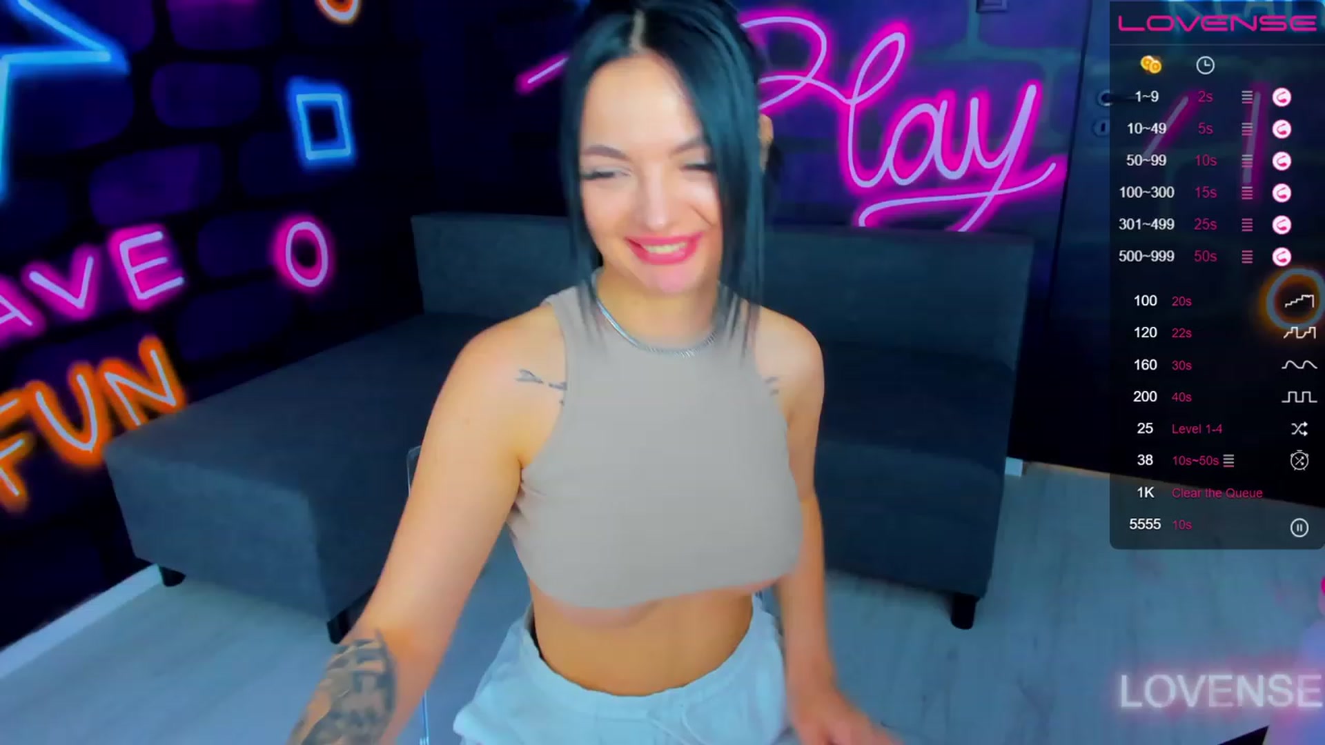 Gallery image thumbnail from itsAmy's myfreecams stream on, 07/13/2023, 08:34 image 6 of 20