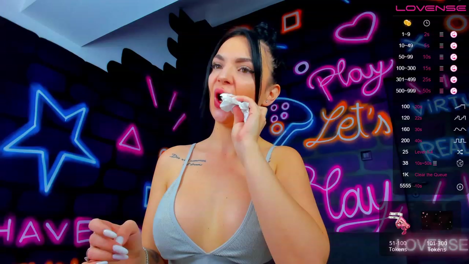 Gallery image thumbnail from itsAmy's myfreecams stream on, 07/21/2023, 06:56 image 10 of 20