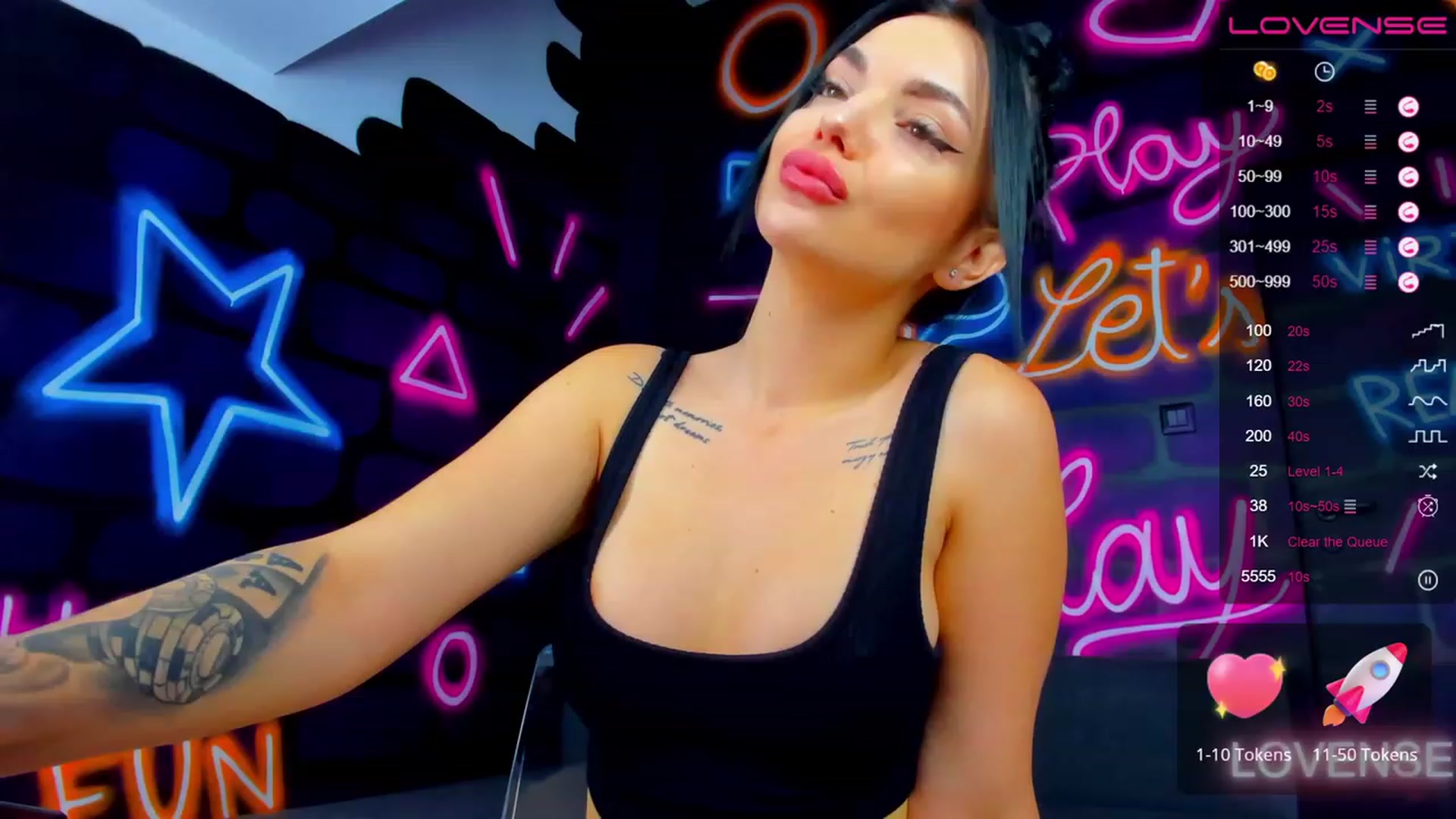 Gallery image thumbnail from itsAmy's myfreecams stream on, 07/21/2023, 07:40 image 6 of 20