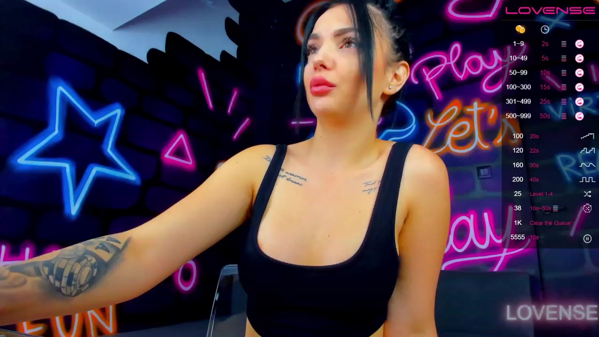 Gallery image thumbnail from itsAmy's myfreecams stream on, 07/21/2023, 07:40 image 8 of 20