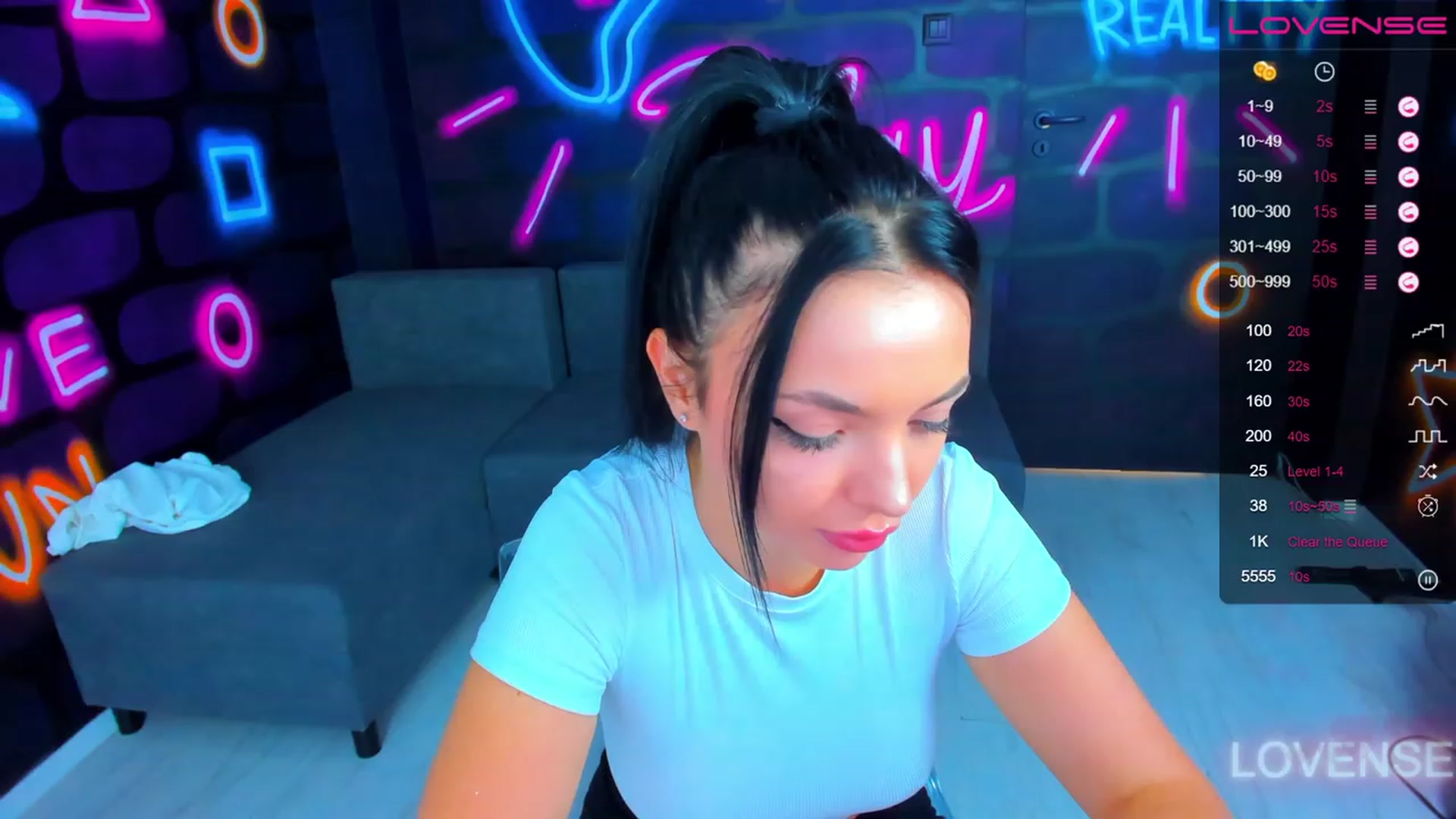 Gallery image thumbnail from itsAmy's myfreecams stream on, 07/26/2023, 10:21 image 19 of 20