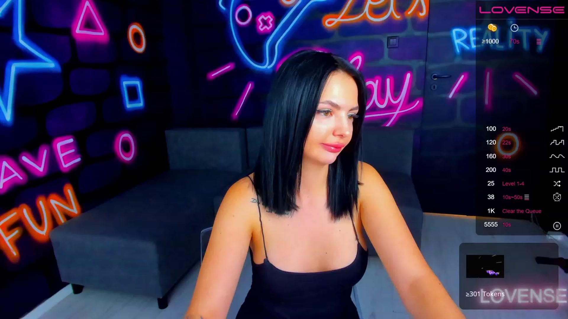 Gallery image thumbnail from itsAmy's myfreecams stream on, 07/28/2023, 09:29 image 5 of 20