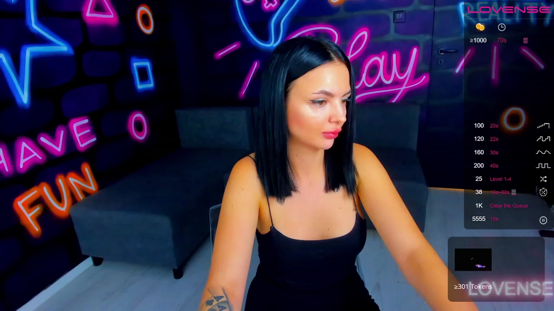Gallery image thumbnail from itsAmy's myfreecams stream on, 07/28/2023, 10:53 image 4 of 20