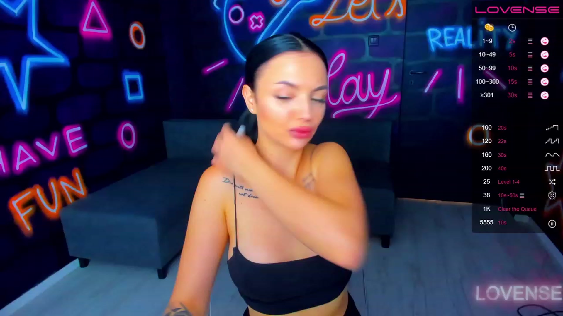 Gallery image thumbnail from itsAmy's myfreecams stream on, 08/10/2023, 07:49 image 8 of 20