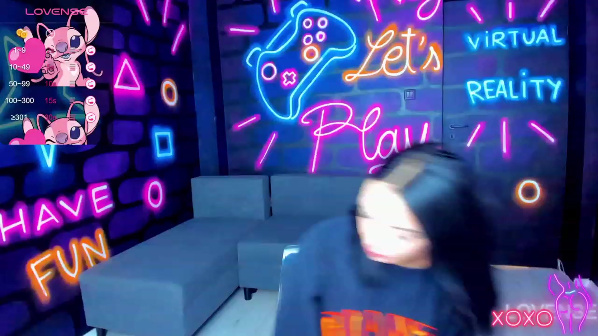 Gallery image thumbnail from itsAmy's myfreecams stream on, 08/18/2023, 08:29 image 4 of 20