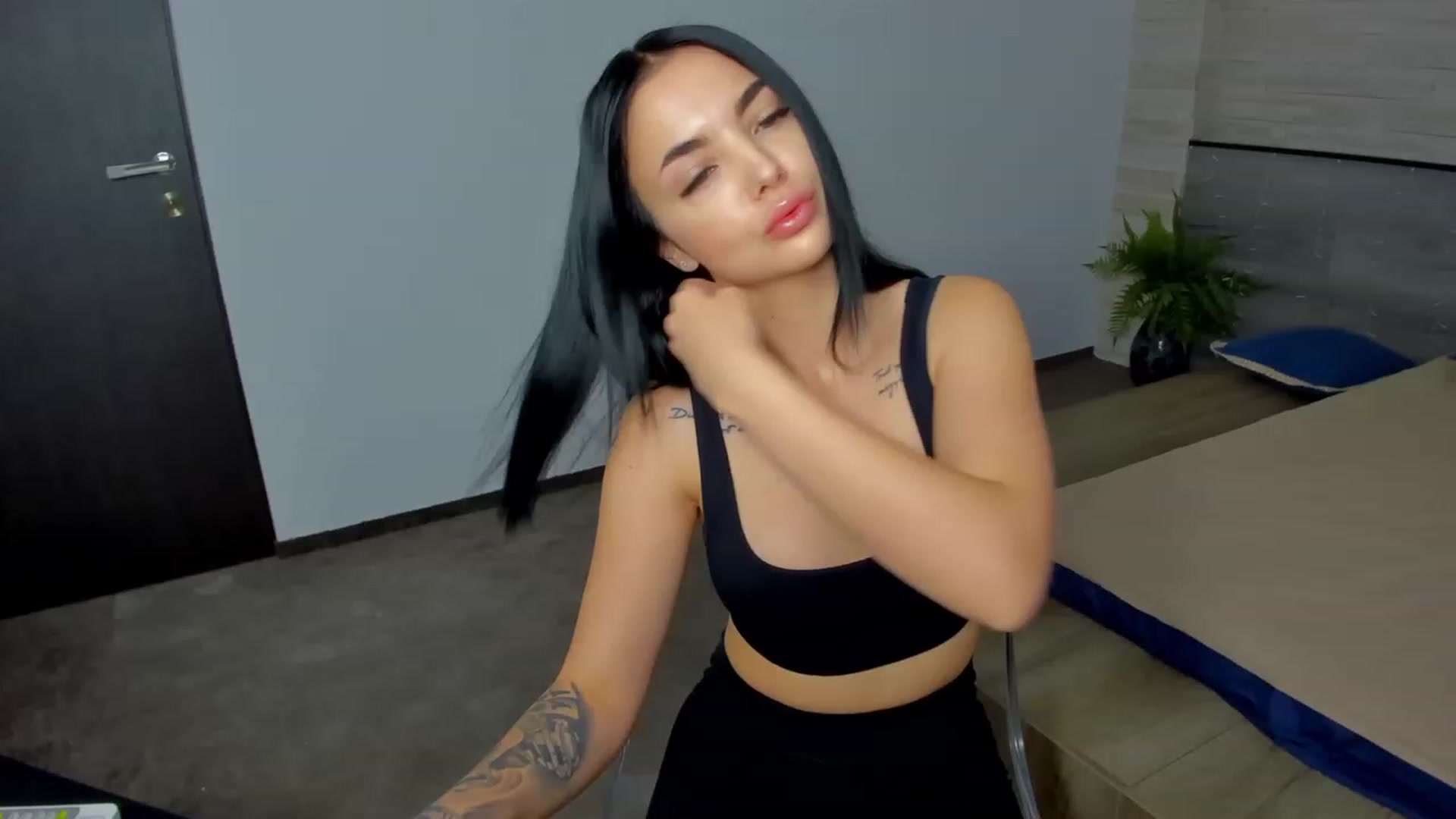 Gallery image thumbnail from itsAmy's myfreecams stream on, 10/27/2023, 07:58 image 12 of 20