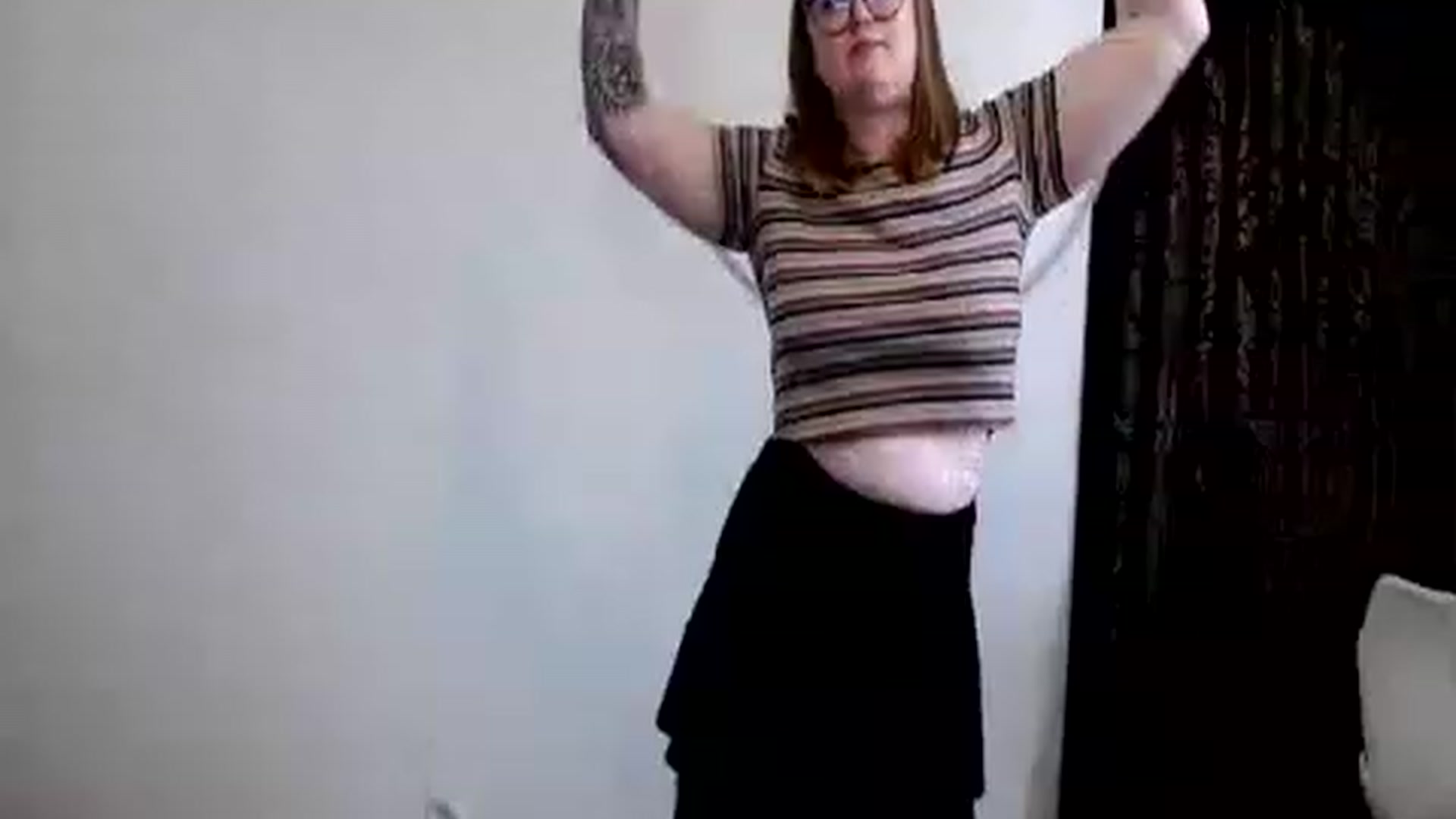 Gallery image thumbnail from itsAnnieMae's myfreecams stream on, 12/27/2022, 20:25 image 1 of 20