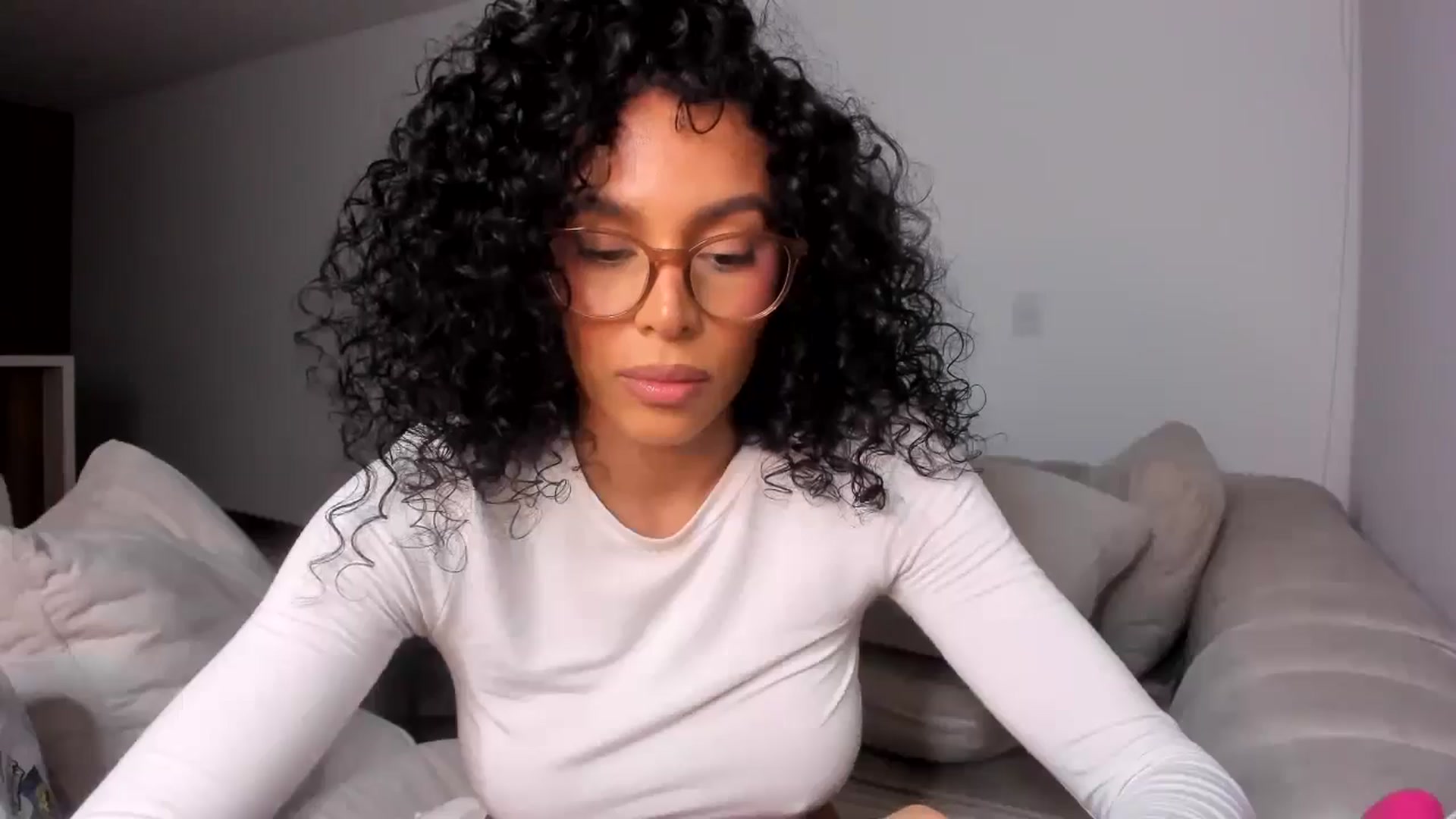 Gallery image thumbnail from its_Ari's myfreecams stream on, 03/17/2025, 24:01 image 10 of 20