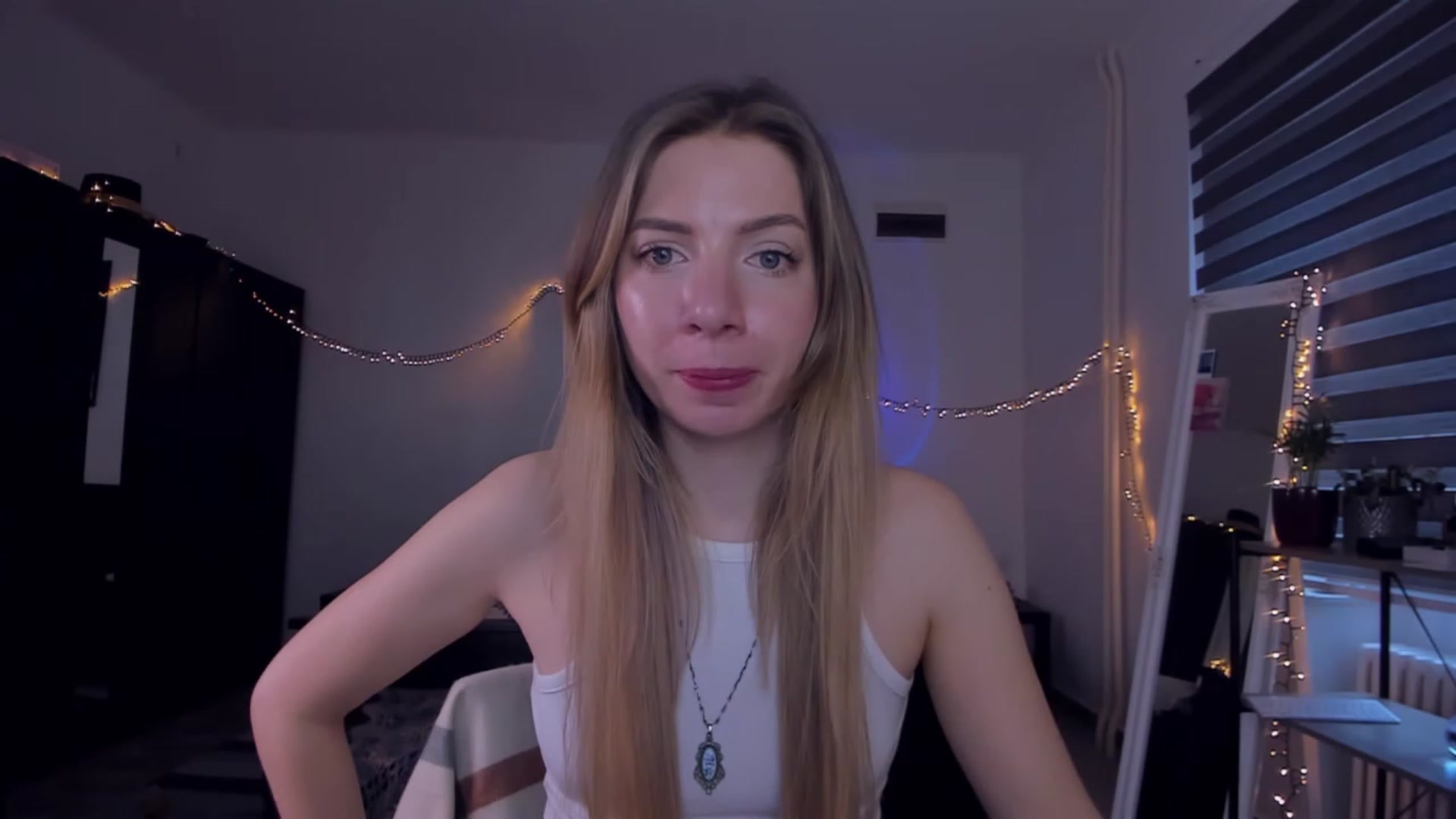 Gallery image thumbnail from its_Nautica's myfreecams stream on, 04/03/2023, 13:32 image 15 of 20