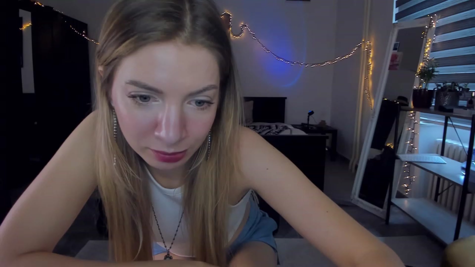 Gallery image thumbnail from its_Nautica's myfreecams stream on, 04/03/2023, 13:32 image 1 of 20