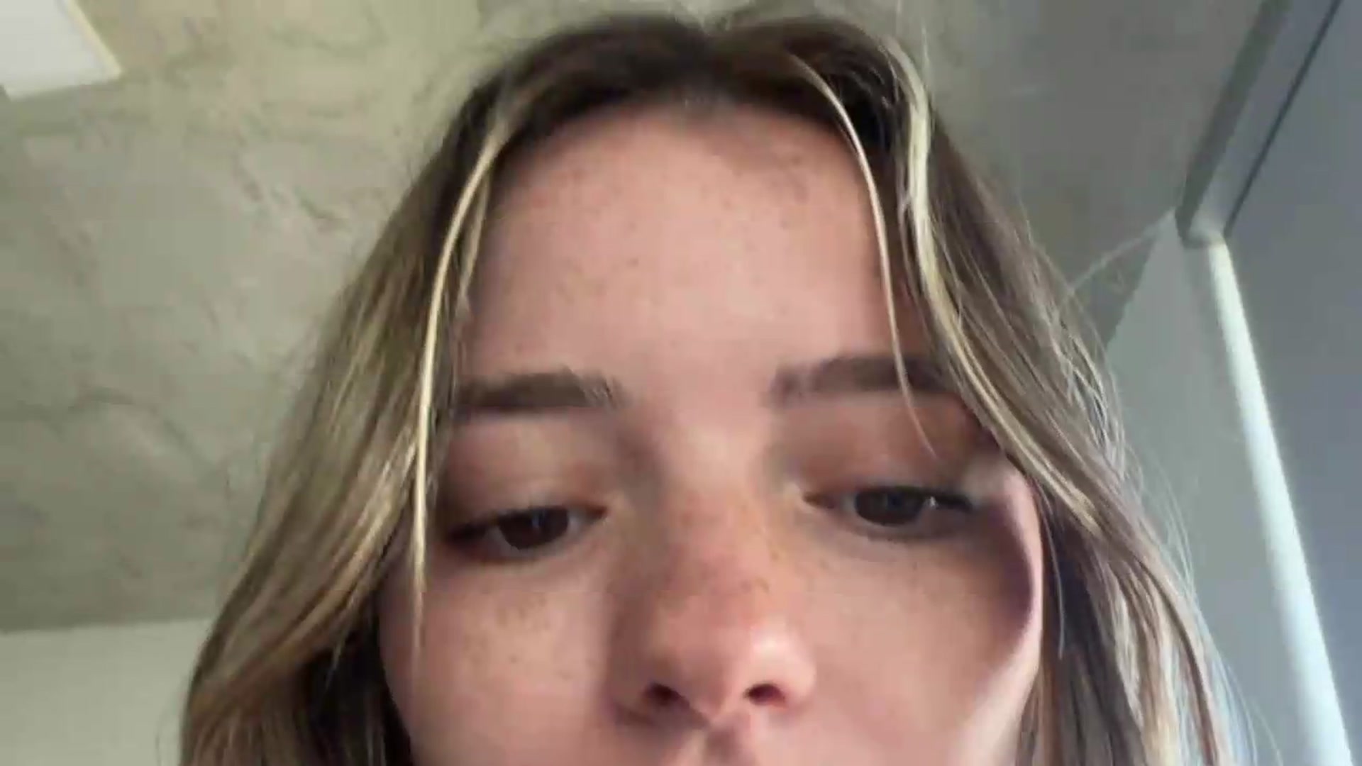 Gallery image thumbnail from itslibby's myfreecams stream on, 06/29/2026, 18:33 image 20 of 20
