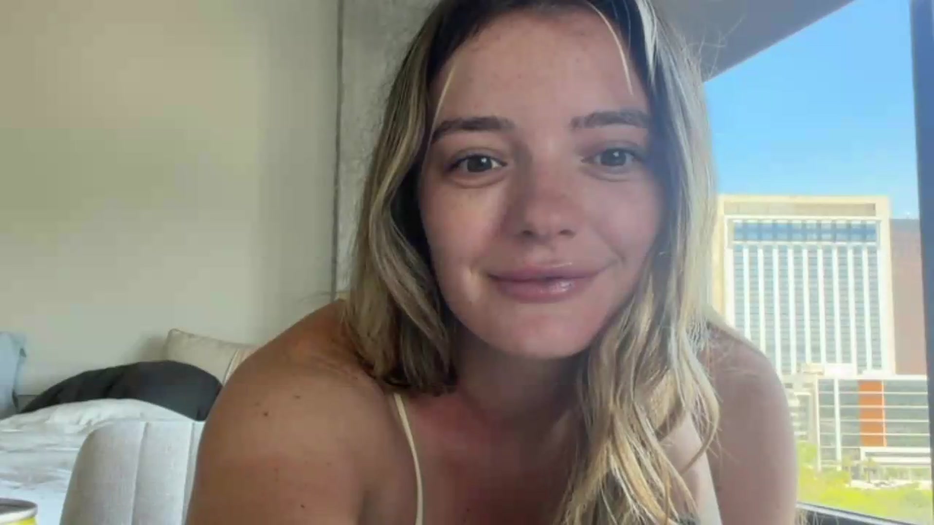 Gallery image thumbnail from itslibby's myfreecams stream on, 06/29/2026, 18:33 image 7 of 20