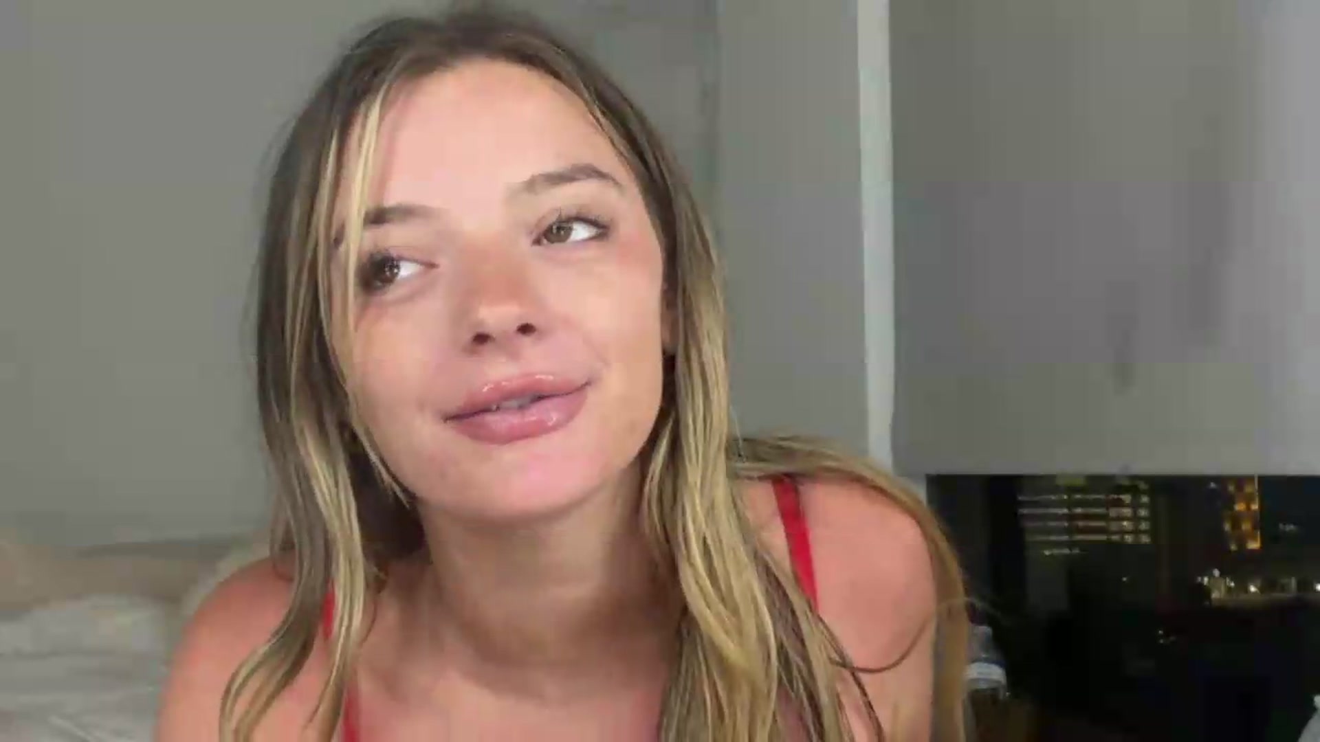 Gallery image thumbnail from itslibby's myfreecams stream on, 07/09/2026, 03:18 image 11 of 20