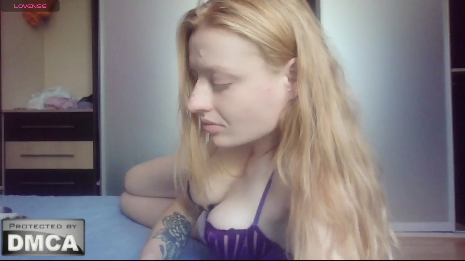 Gallery image thumbnail from itsmepie's myfreecams stream on, 07/13/2025, 11:37 image 3 of 20