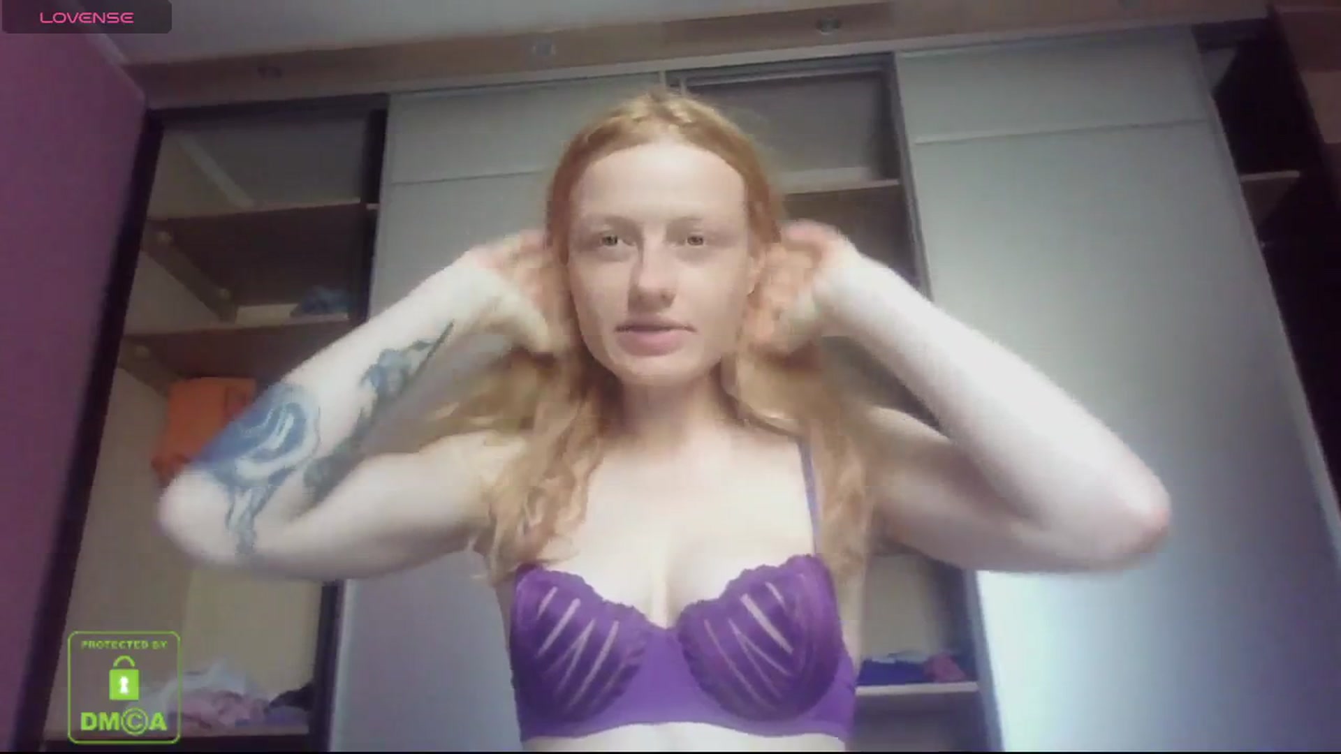 Gallery image thumbnail from itsmepie's myfreecams stream on, 07/13/2025, 11:37 image 14 of 20