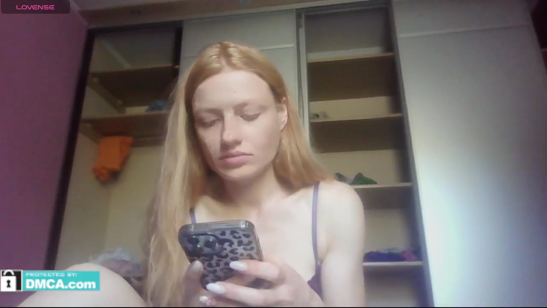 Gallery image thumbnail from itsmepie's myfreecams stream on, 07/13/2025, 12:17 image 16 of 20