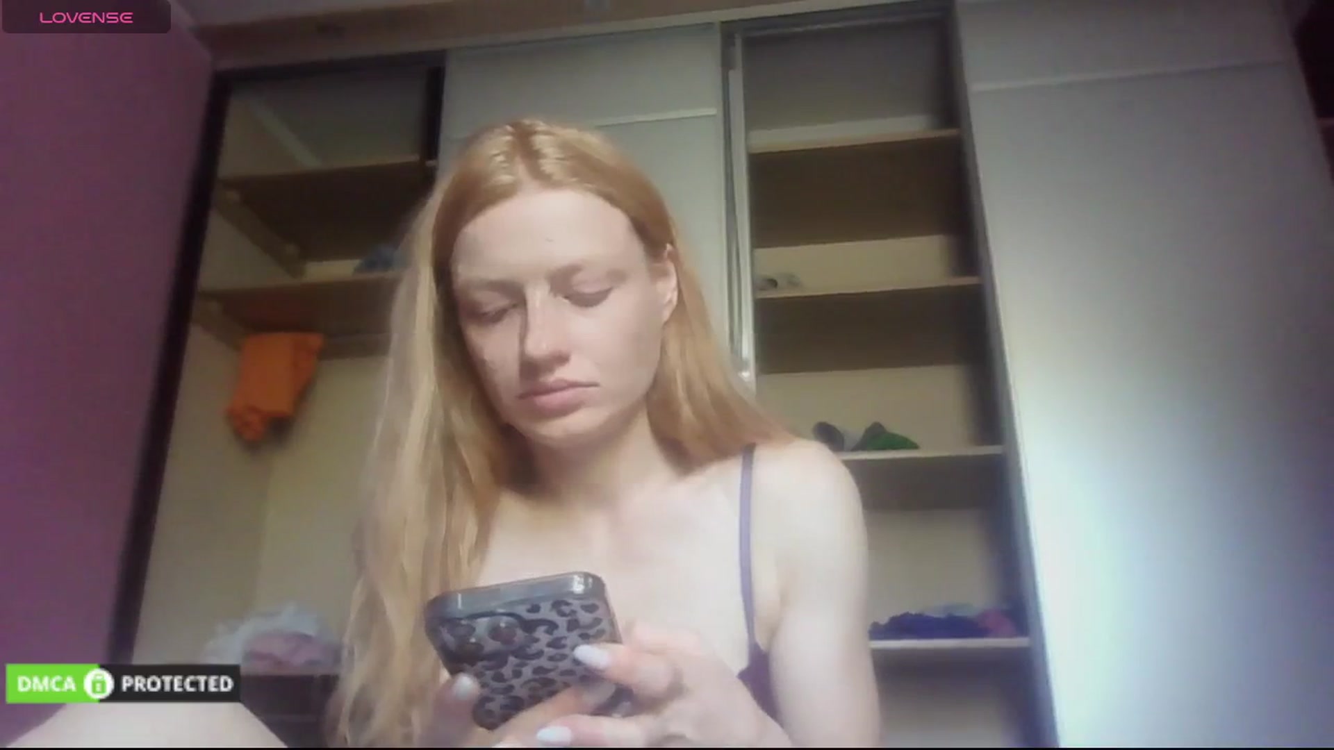 Gallery image thumbnail from itsmepie's myfreecams stream on, 07/13/2025, 12:17 image 17 of 20