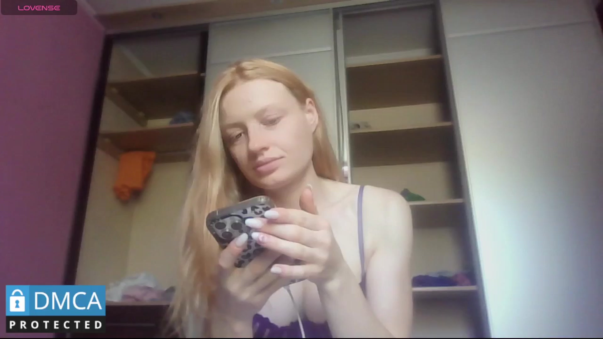 Gallery image thumbnail from itsmepie's myfreecams stream on, 07/13/2025, 12:17 image 3 of 20