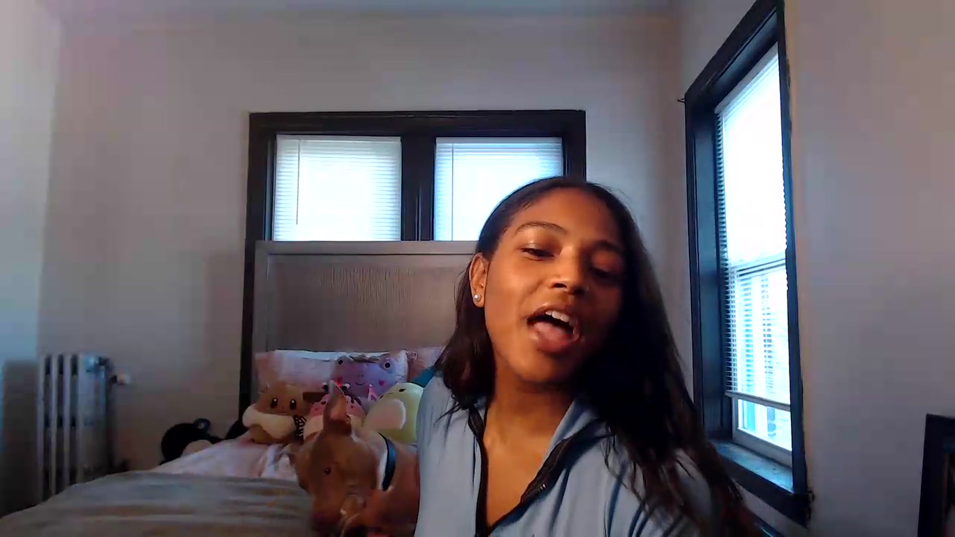 Gallery image thumbnail from itsmickie's myfreecams stream on, 06/25/2026, 22:02 image 6 of 20