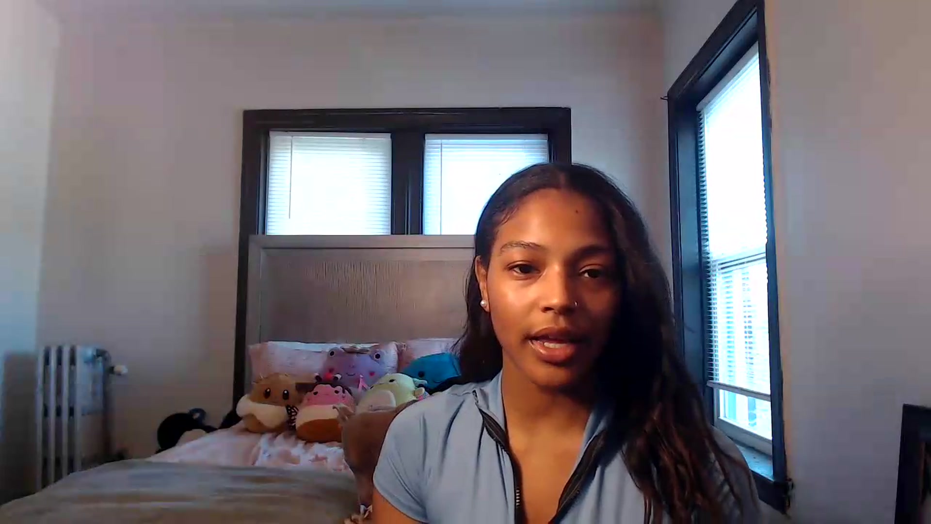 Gallery image thumbnail from itsmickie's myfreecams stream on, 06/25/2026, 22:02 image 7 of 20