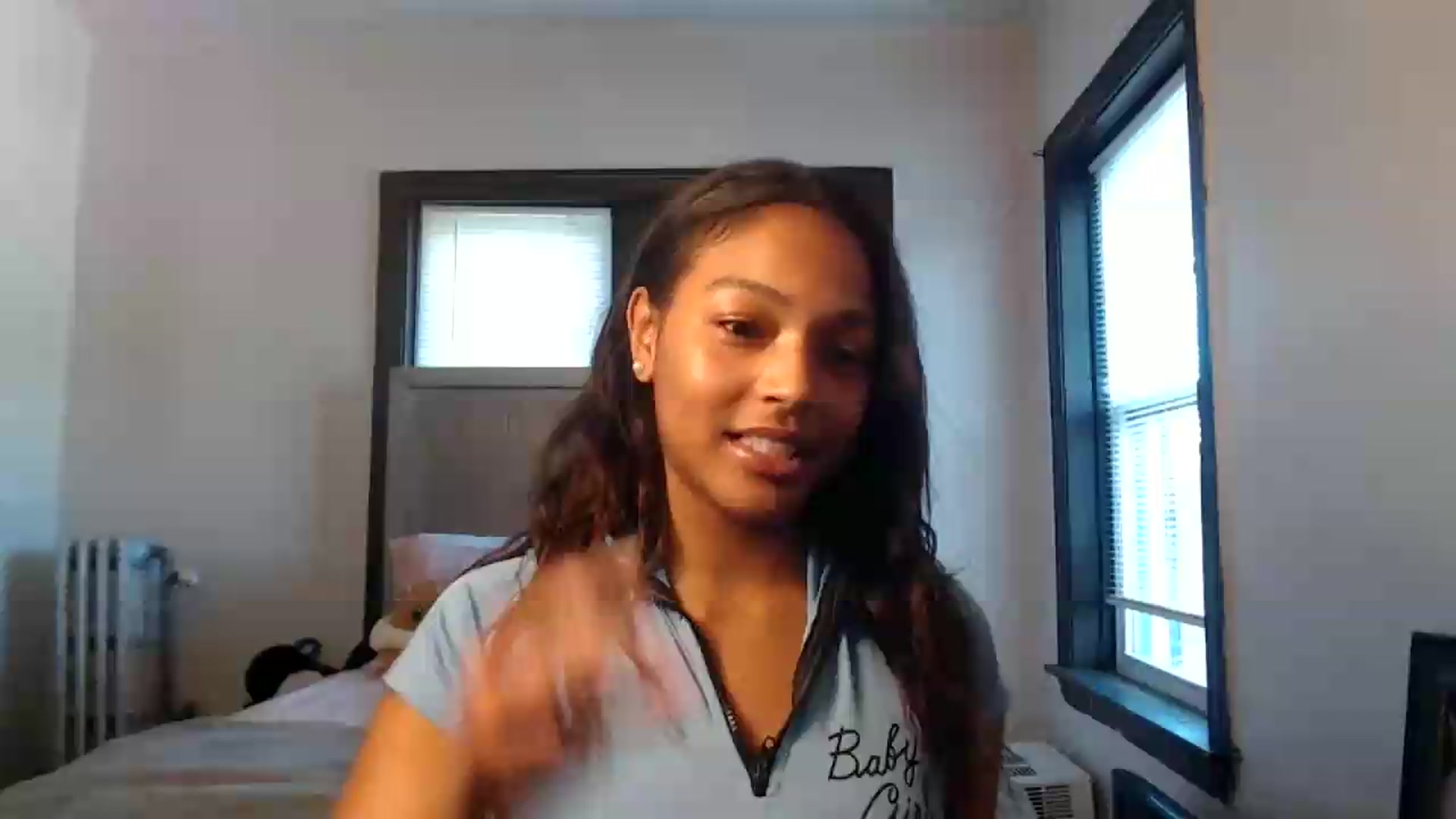 Gallery image thumbnail from itsmickie's myfreecams stream on, 06/25/2026, 22:02 image 1 of 20