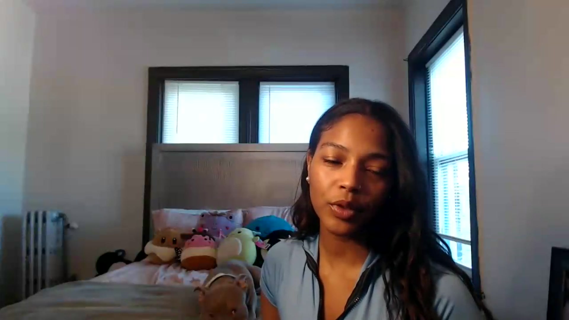 Gallery image thumbnail from itsmickie's myfreecams stream on, 06/25/2026, 22:02 image 4 of 20