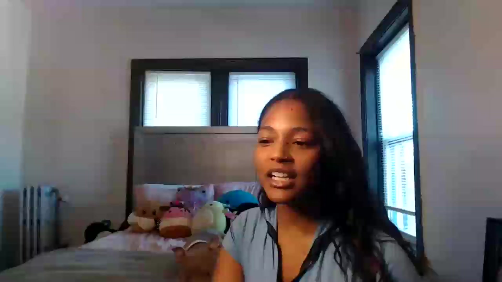 Gallery image thumbnail from itsmickie's myfreecams stream on, 06/25/2026, 22:02 image 3 of 20